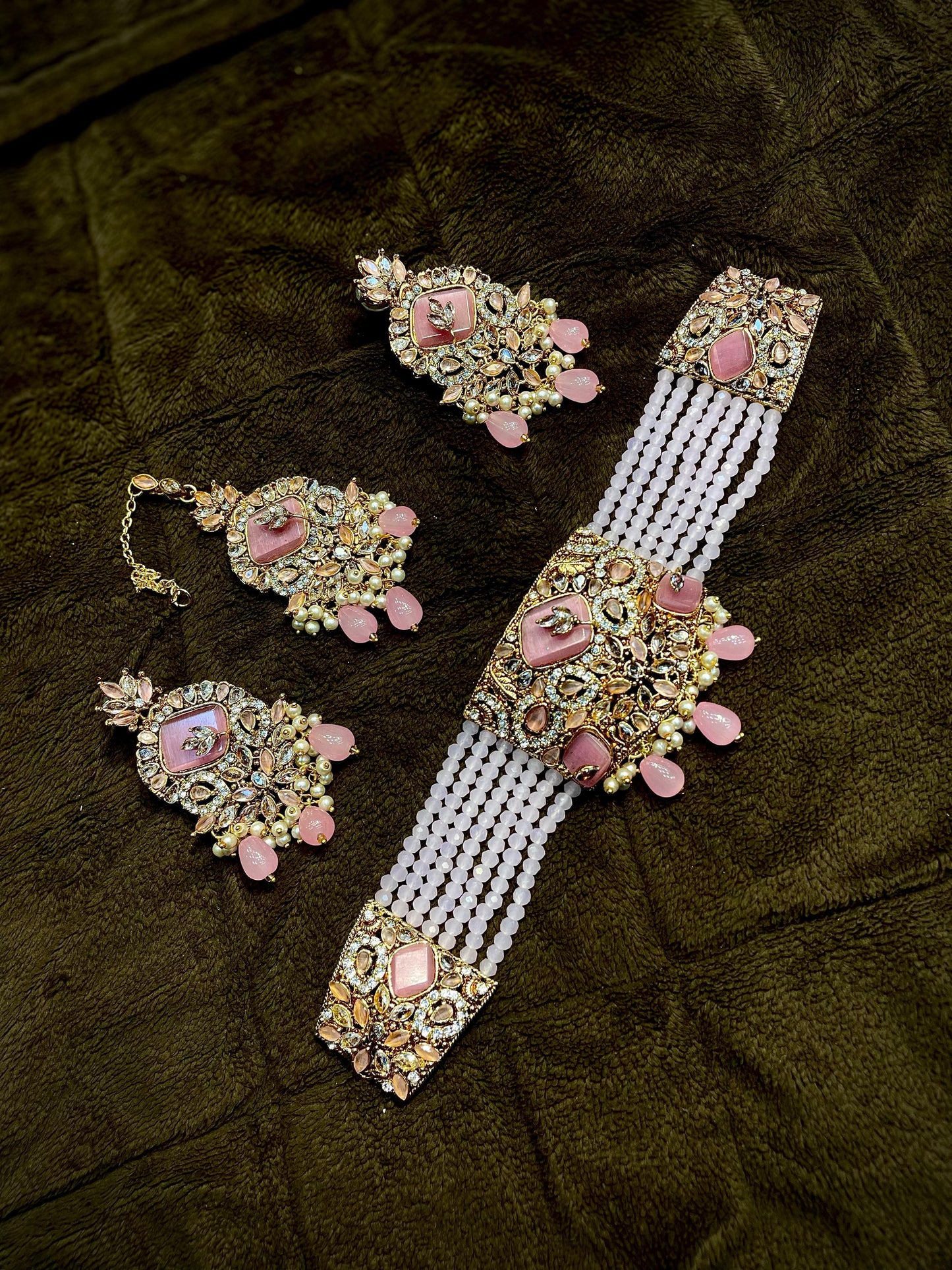 Designer choker